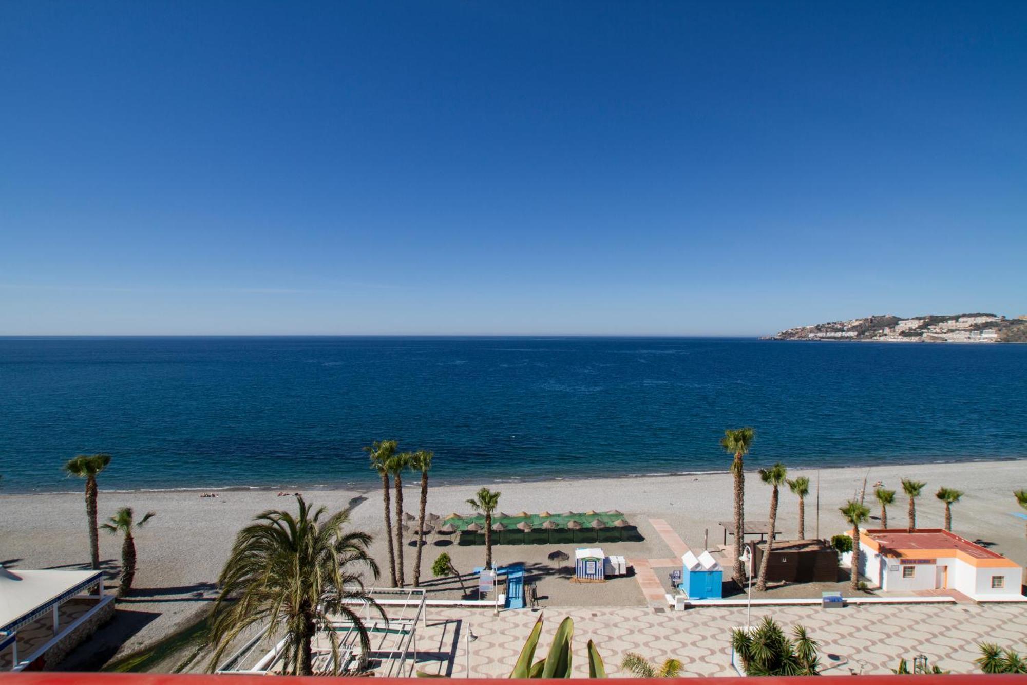 Ibersol & Hotel Almuñécar