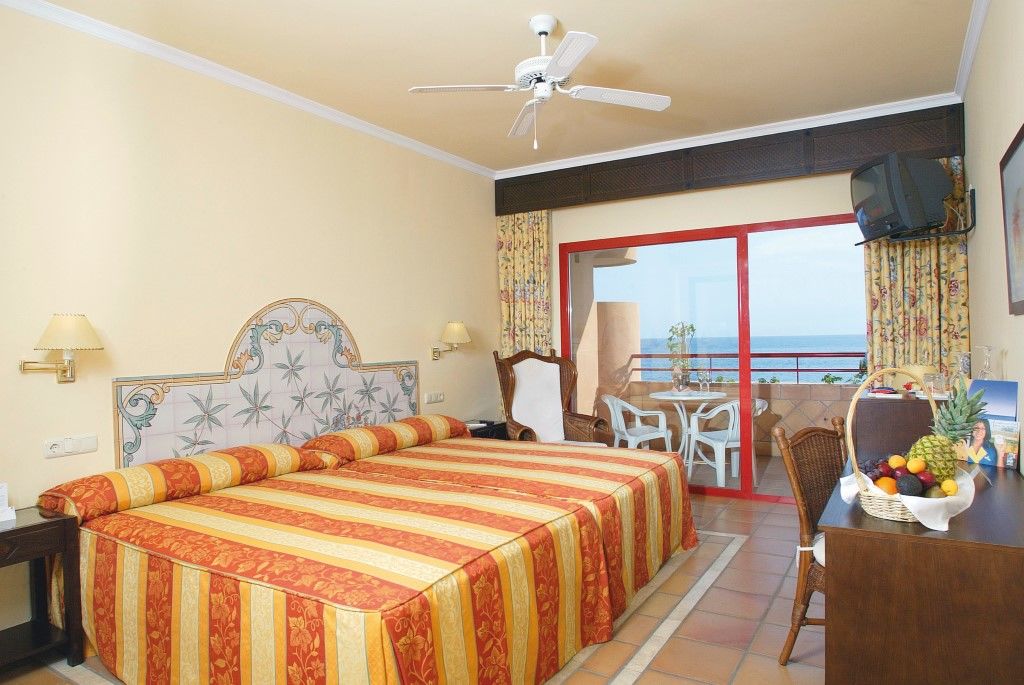 Ibersol & 4* Almuñécar